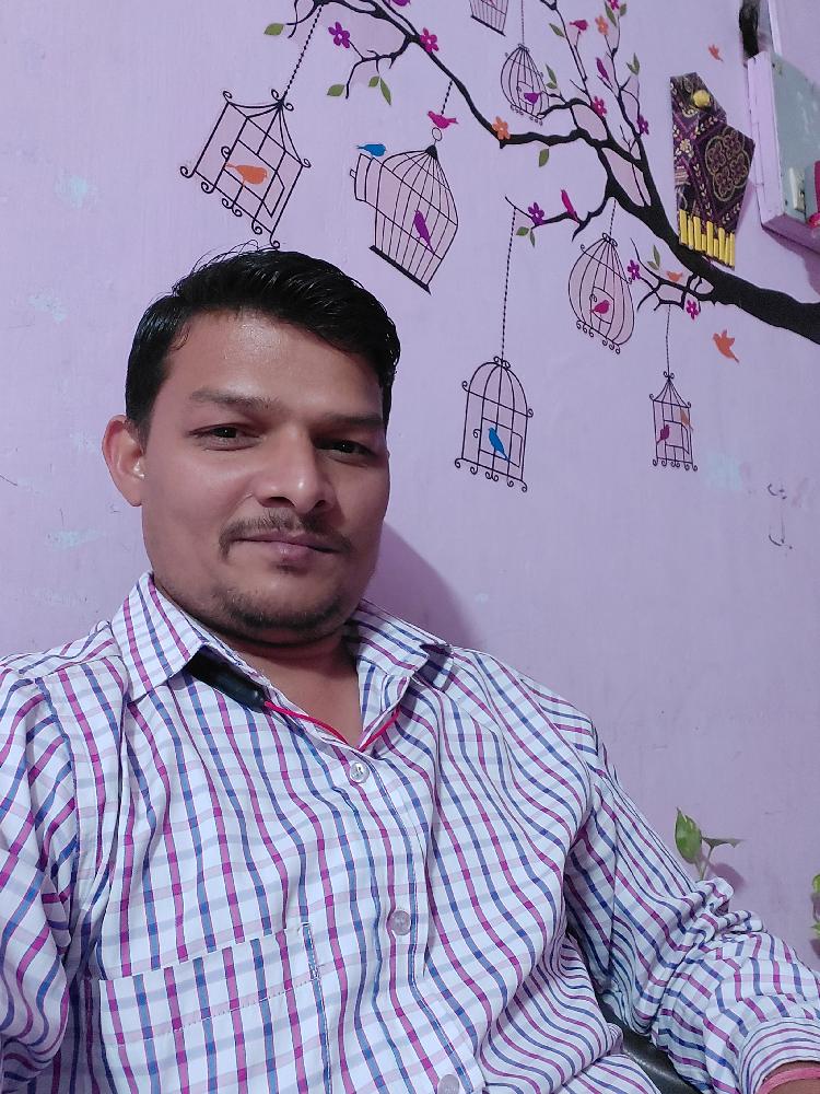 Navneet Rathwa - Insurance Agent in Chhotaudepur
