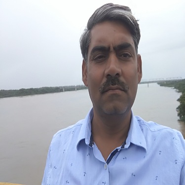 Shreedutta - Insurance Agent in Agra
