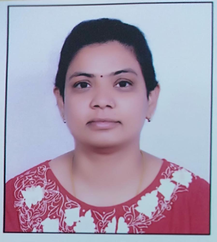 Vinita Agar - Insurance Agent in Indore